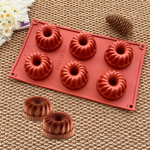 Moule à bonbons en <span class=keywords><strong>silicone</strong></span> de la série Keli à motifs floraux, moule en <span class=keywords><strong>silicone</strong></span> de qualité alimentaire pour <span class=keywords><strong>cannelés</strong></span>, moules en <span class=keywords><strong>silicone</strong></span> pour la cuisson, moule à mousse personnalisable en <span class=keywords><strong>silicone</strong></span> - Product Image 4