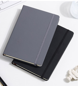 Cuaderno Personalizado de Tapa Dura A5 de Cuero PU con Logotipo Personalizado Impreso en Varios Colores, Duradero, Portátil, con Portaplumas - Product Image 3