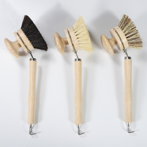 Cepillo de limpieza de madera con mango largo y cerdas suaves, cabezales de cepillo de sisal, palma y crin de caballo reemplazables, cabezal de fregado desmontable para limpieza - Product Image 1