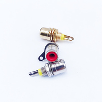 Adaptateurs RCA Femelle Lotus - Montage sur Panneau de Châssis |   Connexion audio haute fidélité pour amplificateurs, mixeurs et équipements audio professionnels