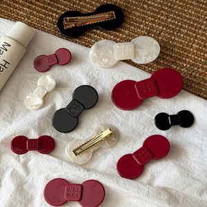 Barrettes latérales coréennes vintage avec nœud et motif alphabet en acétate pour franges – Accessoires capillaires - Product Image 2