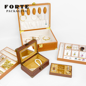 Forte luxe cuir voyage <span class=keywords><strong>bijoux</strong></span> étui Rivet <span class=keywords><strong>bijoux</strong></span> organisateur boîte métal stockage serrure <span class=keywords><strong>miroir</strong></span> sur le pouce <span class=keywords><strong>bijoux</strong></span> stockage - Product Image 3