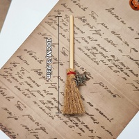 Pendentifs de voiture, mini-balais, breloques de Noël, pendentifs décoratifs en bois, articles de maternité, pour le marché transfrontalier, incluant les marques Shein et autres marques