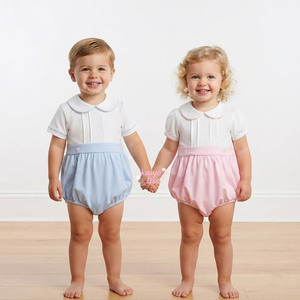 Mameluco de burbujas monogramado <span class=keywords><strong>para</strong></span> recién nacido, mono plisado de manga corta personalizado, <span class=keywords><strong>ropa</strong></span> de bebé suave 100% algodón, <span class=keywords><strong>ropa</strong></span> de bebé <span class=keywords><strong>española</strong></span> - Product Image 1