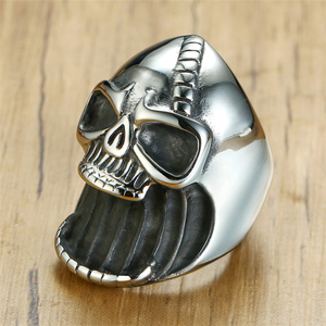 Anello da Bar apribottiglie con testa di teschio fantasma in acciaio inossidabile per uomo - Product Image 3
