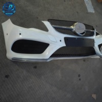 Untuk Mercedes E-Class Front Assembly Body Kit Bumper Depan Bekas untuk Coupe E200L E500 E300 E350 Radiator dari Bahan ABS