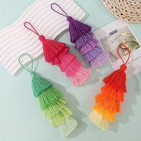 Pompons pour breloques artisanales et fabrication de bijoux, 3 pompons à cinq niveaux, porte-clés, breloques pour sacs à main et sacs, accessoires, pompons porte-clés