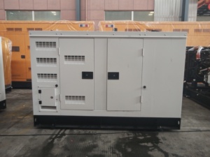 Générateur diesel silencieux Raywin EU Stage <span class=keywords><strong>III</strong></span> 62,5 kVA 50 kW 400 V 50 Hz avec capot silencieux - Product Image 3