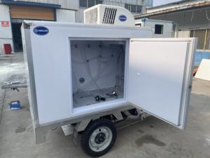 รถบรรทุกอีซูซุ 100p เอล์ฟ ขนาดเล็ก 4.2 เมตร สำหรับขนส่งปลา เนื้อสัตว์ ไก่ แบบแช่เย็น - Product Image 6