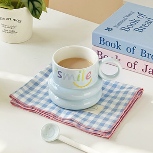 Mug personnalisé avec cuillère à visage souriant, tasse à café en céramique de haute qualité pour fille, pour l'eau, le lait, le petit-déjeuner des étudiantes - Product Image 4