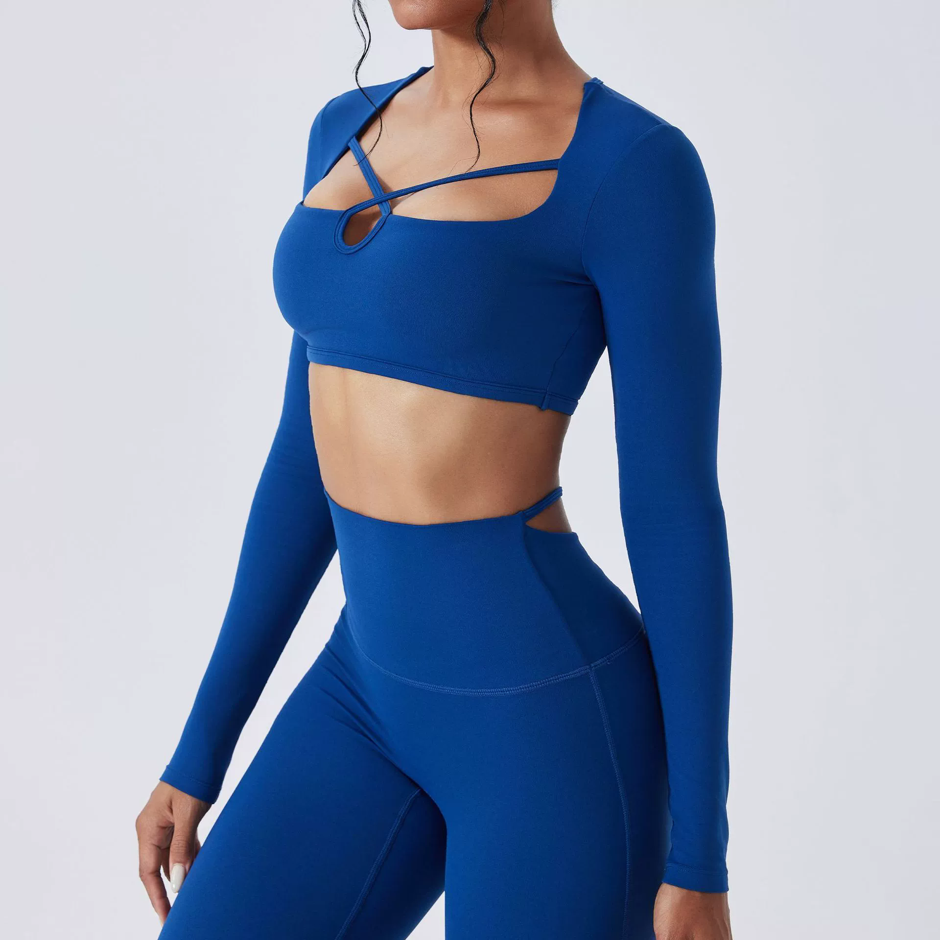 Plus-Size Activewear Top (5546): colour and size-option reference for private-label production