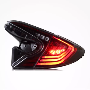 Pour <span class=keywords><strong>Toyota</strong></span> <span class=keywords><strong>CHR</strong></span> 2018-2021 LED pleine largeur feu arrière DRL à travers la bande de lampe arrière Modification de la lumière courante assemblage feu de freinage - Product Image 4