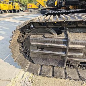 Excavatrices chinoises d'occasion SANY 215C SY235C de bonne qualité, pelles hydrauliques sur chenilles de 21 et 23 tonnes, engins de terrassement lourds d'occasion SY235C - Product Image 4