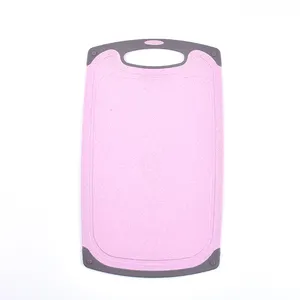 Cheap price kitchen gadgets Food grade vegetable non slip wheat straw pink plastic chopping board plastic cutting board