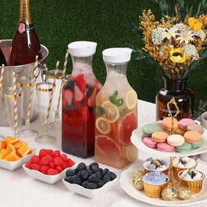 Pichets de <span class=keywords><strong>50</strong></span> oz (<span class=keywords><strong>1</strong></span>,5 <span class=keywords><strong>litre</strong></span>) avec couvercle rabattable, récipient carré pour jus, carafes en plastique transparent pour jus, bar à mimosa, eau, carafe en plastique - Product Image 4