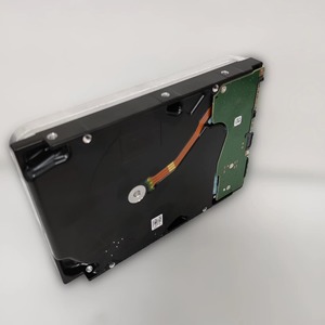 Disque dur ST14000NM004J Série X18 14 To 7200RPM SAS 12 Gb/s 256 Mo de cache 512e 4kn Disque dur 3.5 pouces - Product Image 2