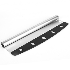 Couteau à pizza en acier inoxydable de 14 pouces, roulette à pizza, coupe-pizza avec housse de protection - Product Image 1
