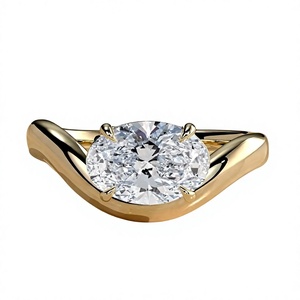 Anillo de compromiso solitario de oro amarillo de 14K con diamante ovalado cultivado en laboratorio, engaste clásico de puntas y diseño de onda esculpida, ideal para fiestas. - Product Image 1
