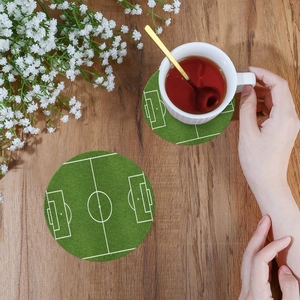 Sous-verres en bois avec motif terrain de football, sous-verres de 4 pouces pour la décoration de table sur le thème du sport, fournitures pour fêtes d'anniversaire - Product Image 2