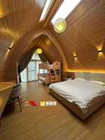 Hôtel mobile de vacances extérieur au design moderne et élégant - Maisons préfabriquées, capsules spatiales, micro-maisons capsules