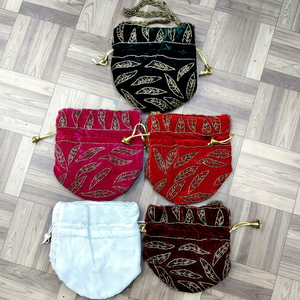 Bolso de mano tipo Potli de terciopelo con cuentas y hojas, multicolor, bordado, con forro 100% algodón, asa trenzada y cordón, ideal para la noche. - Product Image 1