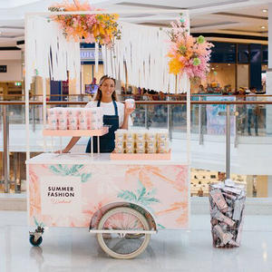 <span class=keywords><strong>Chariot</strong></span> de vente de glaces en métal personnalisé, <span class=keywords><strong>chariot</strong></span> mobile décoratif pour mariage, <span class=keywords><strong>chariot</strong></span> <span class=keywords><strong>à</strong></span> bonbons pour les entreprises - Product Image 3