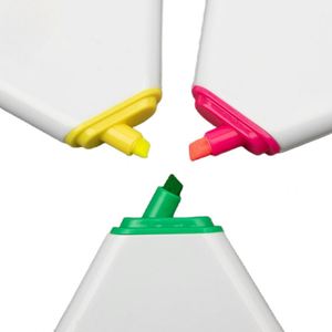 Surligneurs triangulaires fluorescents personnalisés : 3 couleurs pour les notes, le journaling et les fournitures de fête - Product Image 3