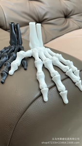 Mano Scheletrica Stampata in 3D con Articolazioni Mobili e Dita Movibili, Decorazione per Halloween, Giocattolo da Scrivania, Regalo - Product Image 5