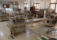 Ensacheuse automatique haute vitesse pour biscuits et cookies en acier inoxydable 304, contrôle par écran tactile PLC, 30-250 sachets/min, ligne de film plastique