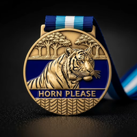 Médailles de récompense en métal émaillé personnalisées en alliage de zinc avec motif de tigre en relief 3D rond et ruban satiné coloré
