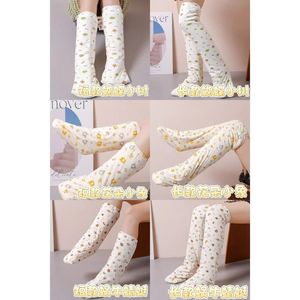Calcetines de algodón grueso con forro cálido para mujeres, para dormir y protección contra el frío del invierno - Product Image 3