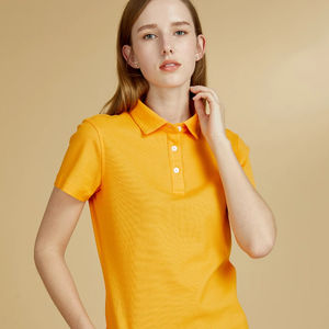 La <span class=keywords><strong>Polo</strong></span> Gialla Originale è <span class=keywords><strong>Bianca</strong></span> e Luminosa + Versione Ampia, Abbinabile a Pantaloncini o Gonne Bianche. - Product Image 1