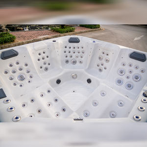 อ่างน้ำร้อนกลางแจ้งลดราคาพิเศษ สำหรับ 5-6 คน พร้อมระบบนวดตัวแบบสปาและจากุซซี่ - Product Image 5