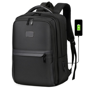 <span class=keywords><strong>Zaino</strong></span> da Viaggio per Laptop da <span class=keywords><strong>Uomo</strong></span>, Impermeabile in <span class=keywords><strong>Tessuto</strong></span> Oxford, Chiusura con Cerniera, Capacità Superiore a 24 Litri - Product Image 2