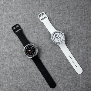 Reloj Deportivo Inteligente HD8C con Caja de Aleación de Titanio, Correa de Silicona, Llamadas, Monitoreo de Frecuencia Cardíaca, Pantalla TFT, Carga Inalámbrica - Product Image 4