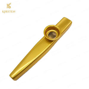 Instruments de musique de fête pour enfants <span class=keywords><strong>Instrument</strong></span> à vent de flûte Petit outil de musique Kazoo coloré en métal avec lanière - Product Image 6