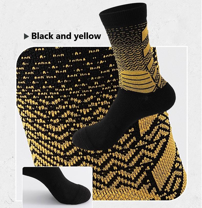 สีดำและสีเหลือง