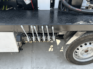 Máy khoan giếng nước di động diesel mới 325mm Đường kính khoan sâu tối đa 200m - Product Image 6