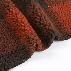 Vêtements <span class=keywords><strong>épais</strong></span> en <span class=keywords><strong>tissu</strong></span> <span class=keywords><strong>polaire</strong></span> Sherpa tricoté jacquard en polyester bicolore super doux 300GSM pour filles, motif uni - Product Image 4