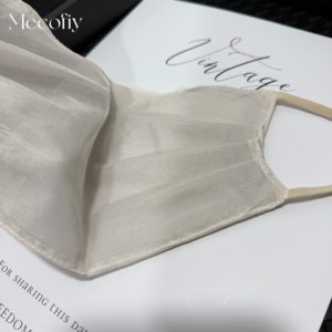 Mascarilla Protectora Solar Mecofiy Tencel Jacquard para Mujer, Cubre Rostro 3D con Pedrería, Protección Exterior, Color Champán, Negro y Gris - Product Image 5