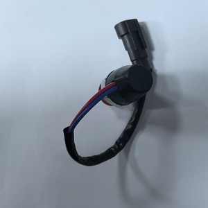 Interruptor de Luz de Reversa Lada 255-1702050, Plástico y Latón, Nuevo, para Reemplazo y Reparación, Compatible con Europa - Product Image 1