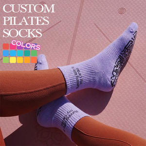 Chaussettes de yoga en coton doux antidérapantes BiLu, couleur personnalisée, chaussettes antidérapantes de haute qualité pour le Pilates, chaussettes de yoga pour femmes en gros - Product Image 2