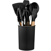 Vente chaude Outils de cuisine Gadgets Accessoires Manche en bois Ensemble d'ustensiles de cuisine en silicone Ustensiles de cuisine Ensemble d'ustensiles de cuisine