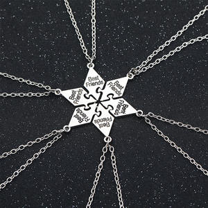 Collar con Colgante <span class=keywords><strong>de</strong></span> Letra 'Best Friends' en Aleación Plateada con Diseño Geométrico Moderno, Regalo Creativo <span class=keywords><strong>de</strong></span> Cumpleaños para <span class=keywords><strong>Amigas</strong></span> - Product Image 4