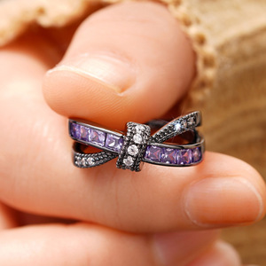 Anello T0312 con Fiocco e Ametista, in Lega di Metallo Prezioso da Donna, con Incastonatura a Canale e Gemma Taglio Brillante Rotondo, per Uso Quotidiano - Product Image 2