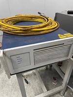 Nouveau générateur laser Allemagne 1 kW 1,5 kW 3 kW série YLR YLS pour machine de découpe et de soudage laser à fibre
