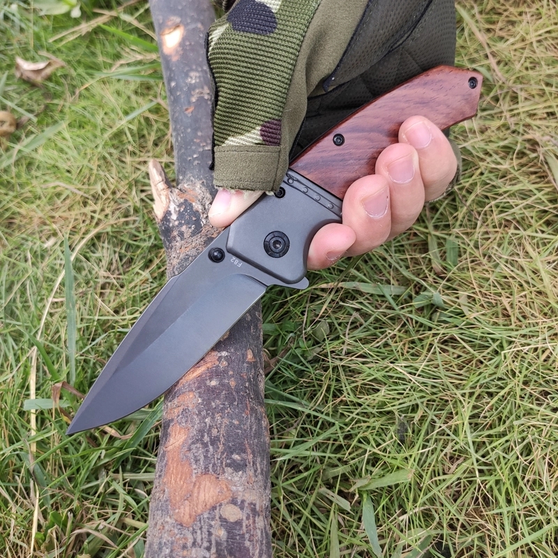 YJ Knives