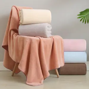 Vente en gros de serviettes de bain en éponge épaisse de luxe personnalisées de grande taille serviettes de bain 100% coton pour hôtel maison