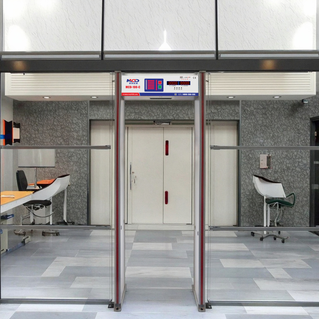 High Sensitivity ROHS Certified Walk Through Door Metal Detector Remote Control Security Guard Essential Protection