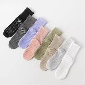 High Quality Custom <strong>Gym</strong> <strong>Socks</strong> <strong>for</strong> Women Colorful Cotton Crew High-Ankle Coverage Non-Slip Yoga Pilates Grip <strong>Socks</strong> <strong>for</strong> Sports - Product Image 6